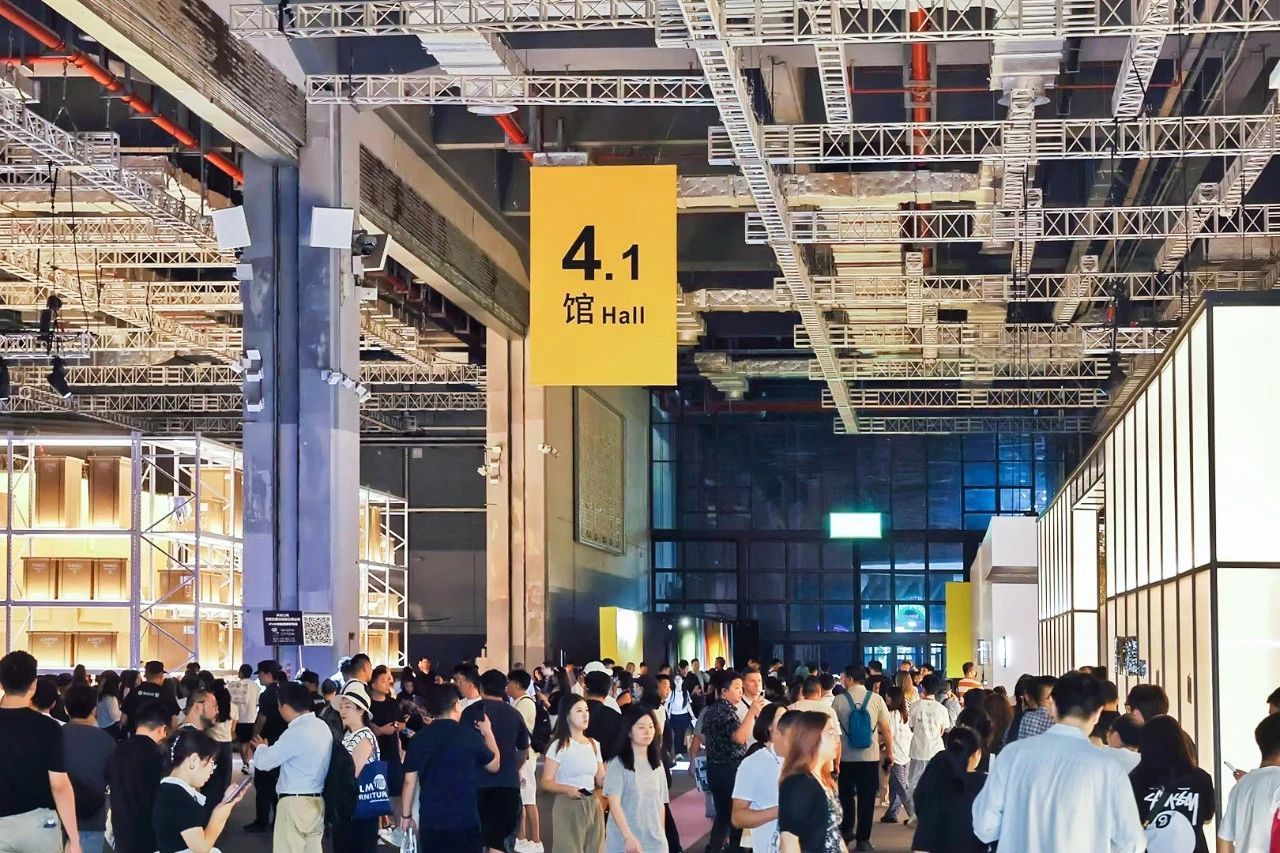 2025第56届上海家博会CIFF主办方报名【上海国际高端实木座椅展览会】